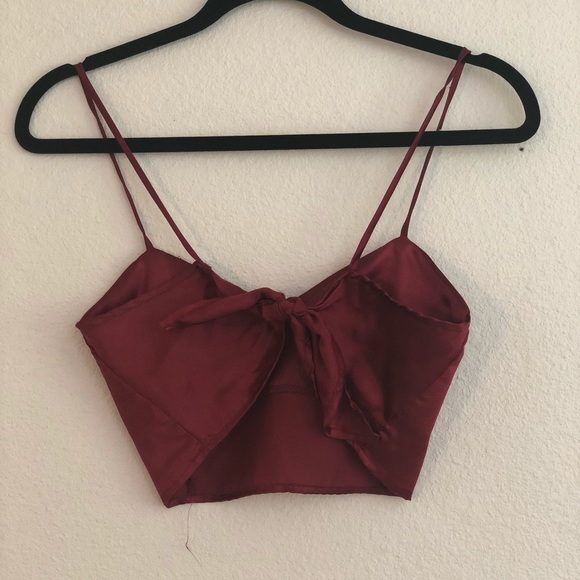 Purr melrose satin red tie back top - Picture 5 of 8
